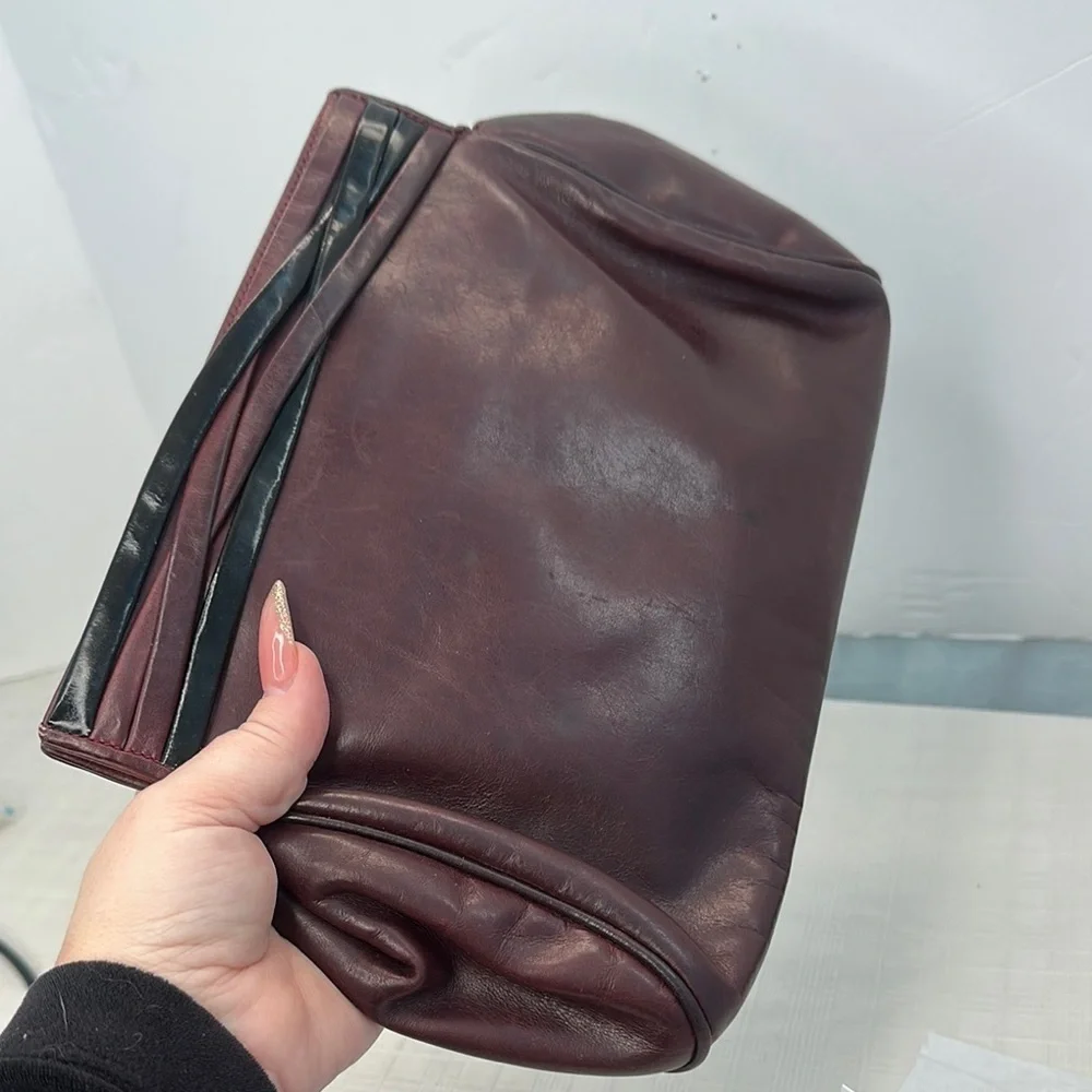 Salvatore Ferragamo Burgundy leather Shoulder Bag
